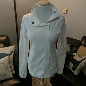 Mondetta Asymmetrical Jacket